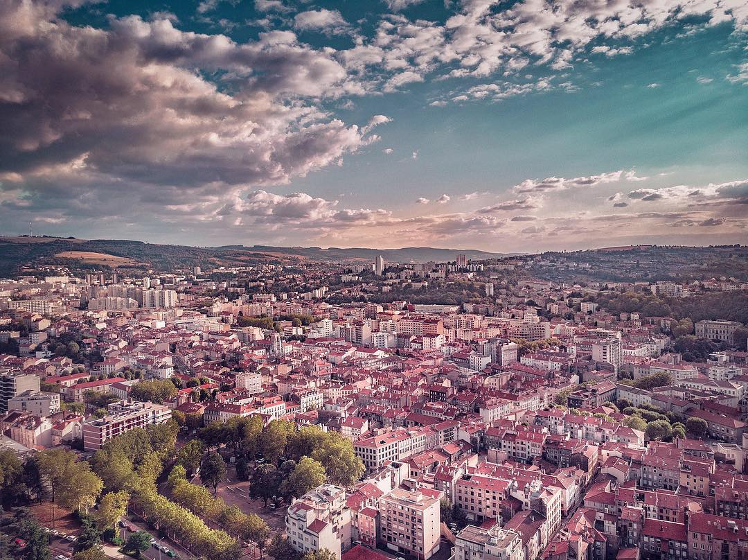 Ce magnifique arc-en-ciel photographié près de Saint-Étienne